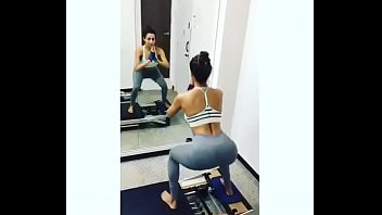 Hot Girl Gim Workout