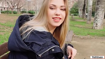 Russian babe sucks dick for cash